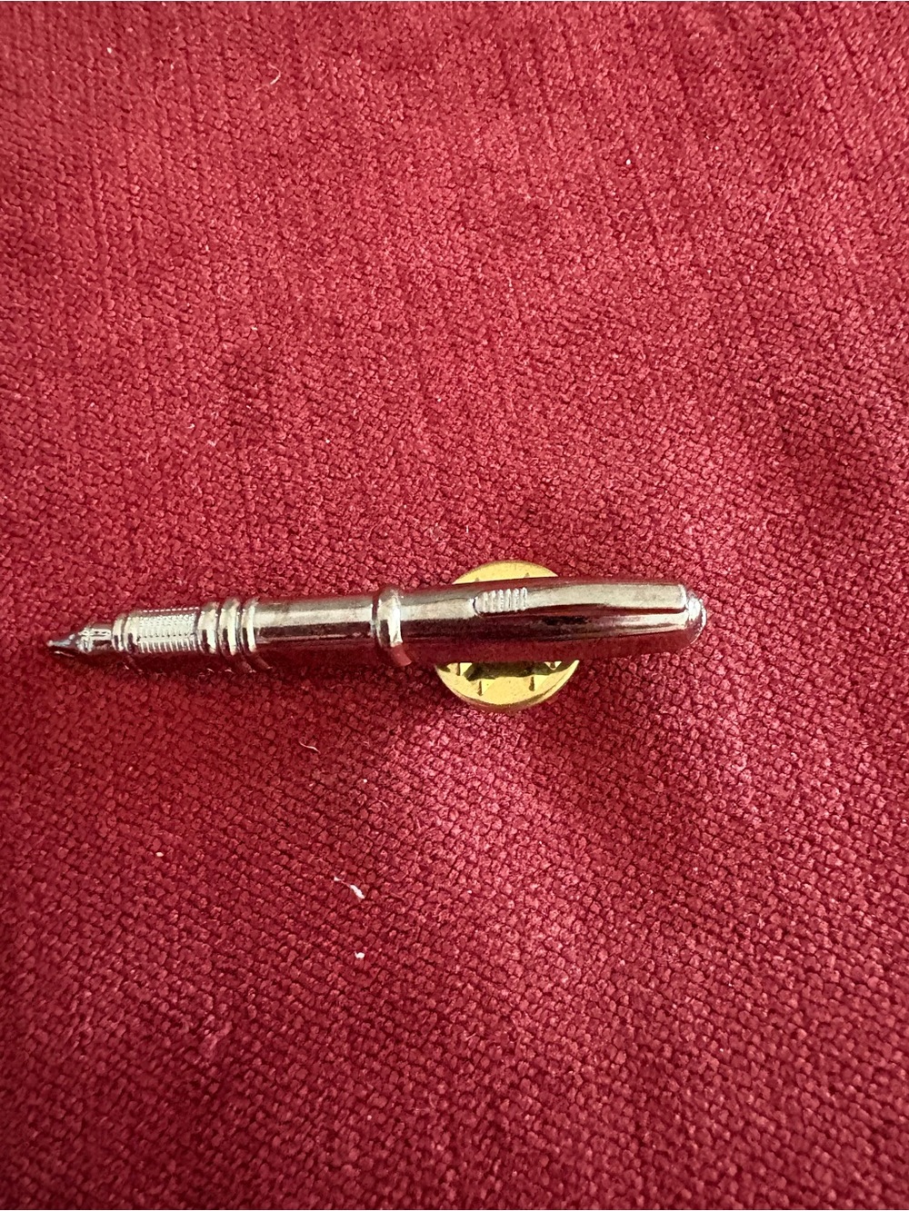 Never Used Silver Tone Fountain Pen Brooch Pin Miniature Pen Lapel Accessory